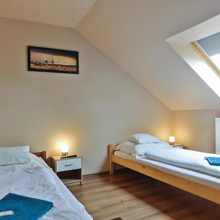 Korona Panzio Bed & Breakfast Level Bagian luar foto