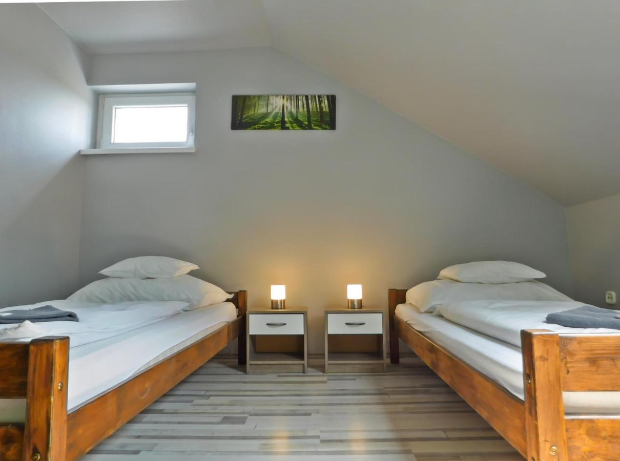 Korona Panzio Bed & Breakfast Level Bagian luar foto